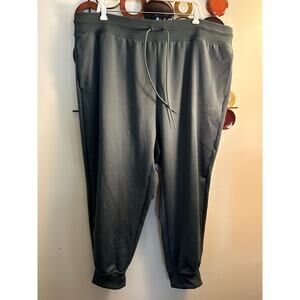 Nike 1x olive Green women’s plus joggers